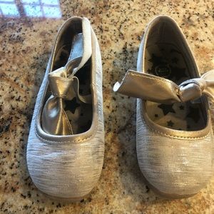 Livie and Luca gold ballet flats